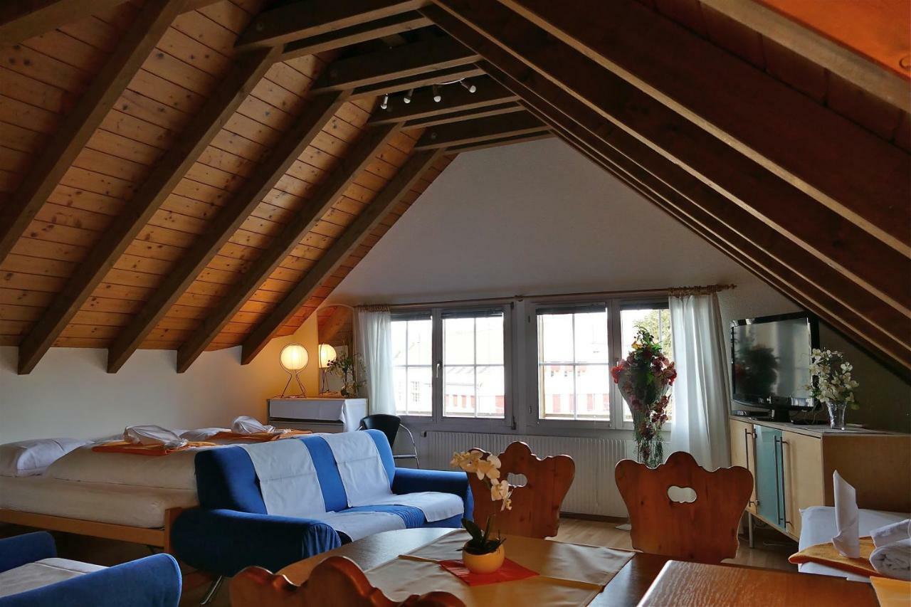 Freihof Embrach Bed & Breakfast Exterior photo